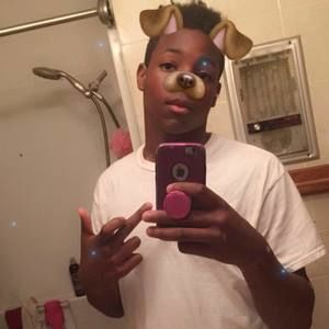 Meet your Posher, Lamonta